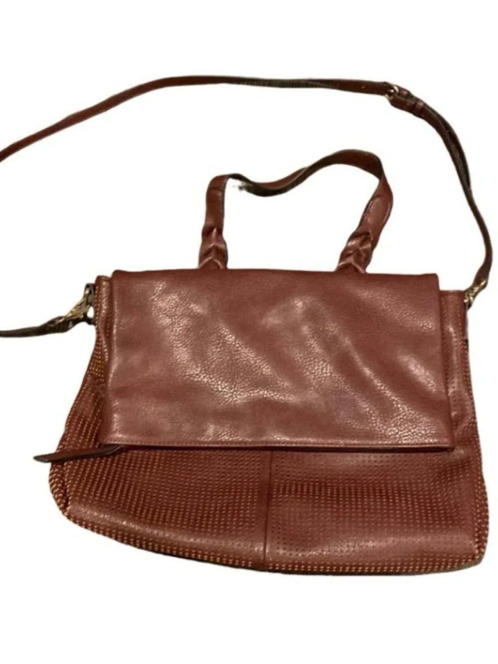 Market and Spruce shoulder purse. Brown. Multiple pockets.